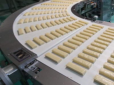 Protein bars production